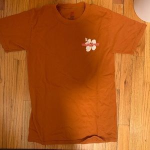 rust orange trader joe’s t-shirt size small